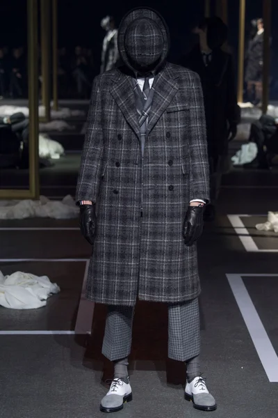 Look 13
